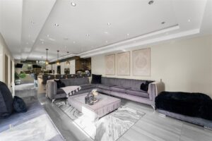 Property Image 104