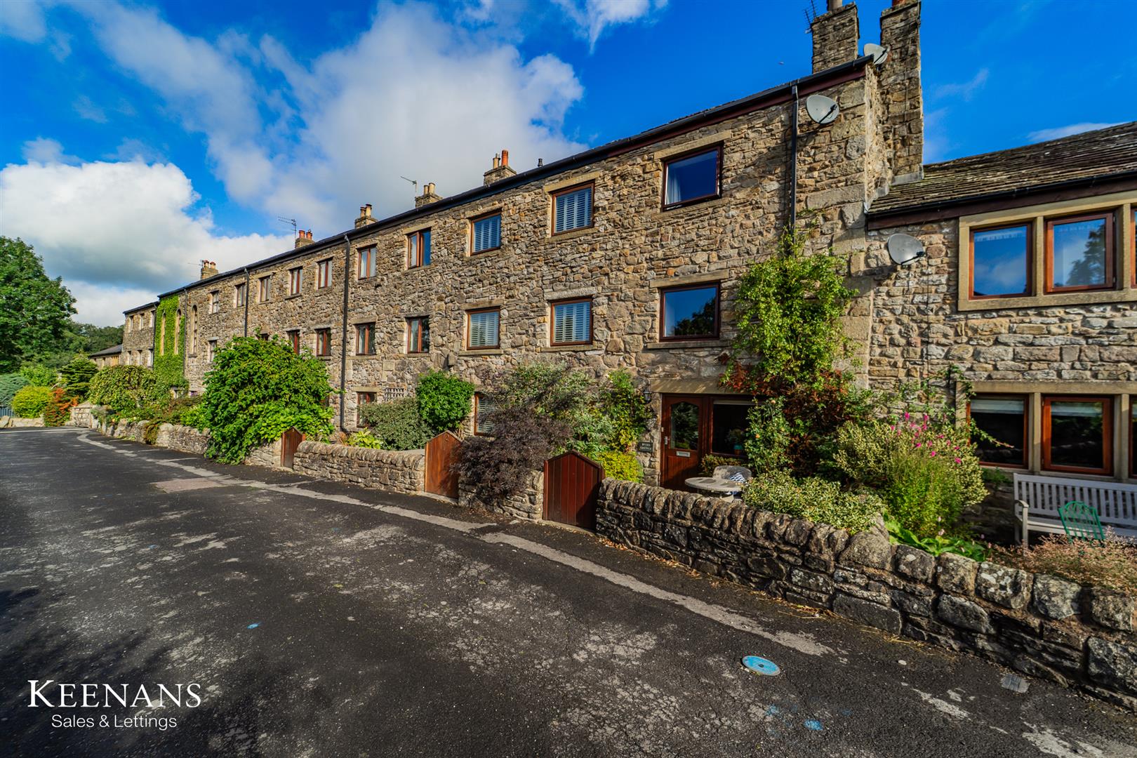 Dyers Cottage Image
