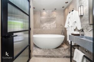 Property Image 105