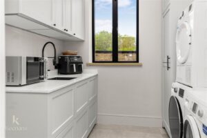 Property Image 112