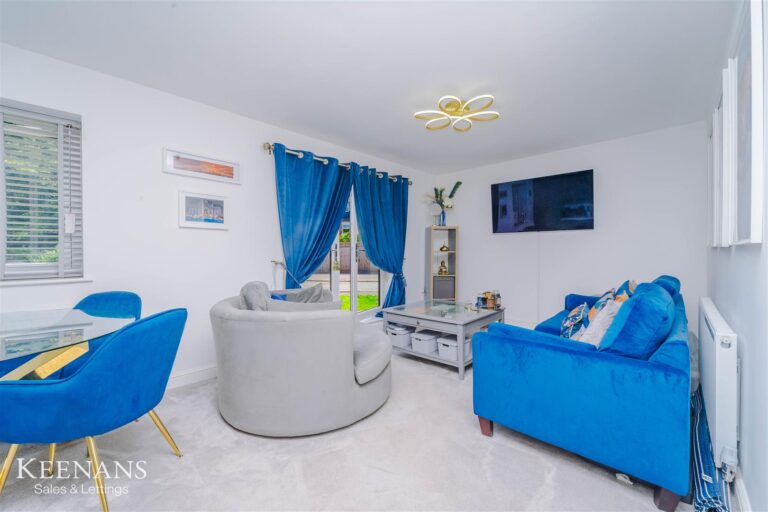 Apartment 20, Block B Image