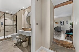 Property Image 93