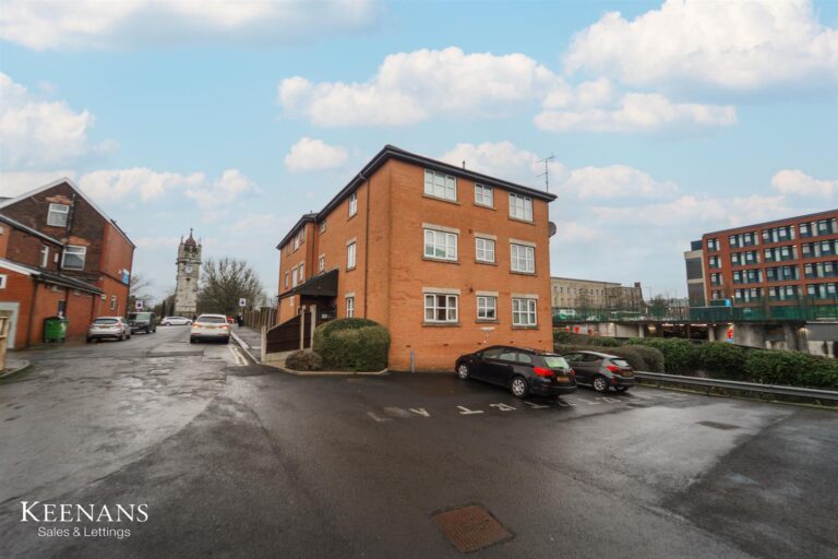 Flat 19, The Sidings Image