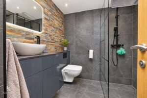Property Image 76