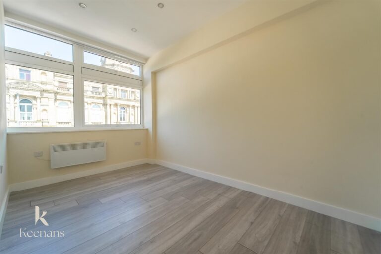 Flat 27, Chaddesley House Image