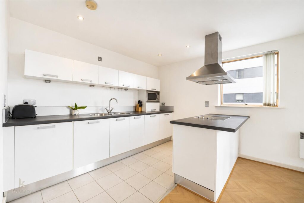 Apartment 6.6B, Melia House, 2 Image
